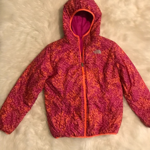 The North Face Girls Reversible Coat - Picture 2 of 6